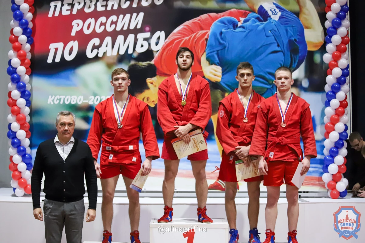 В Кстово завершилось Первенство России по самбо среди юниоров и юниорок до 24 лет