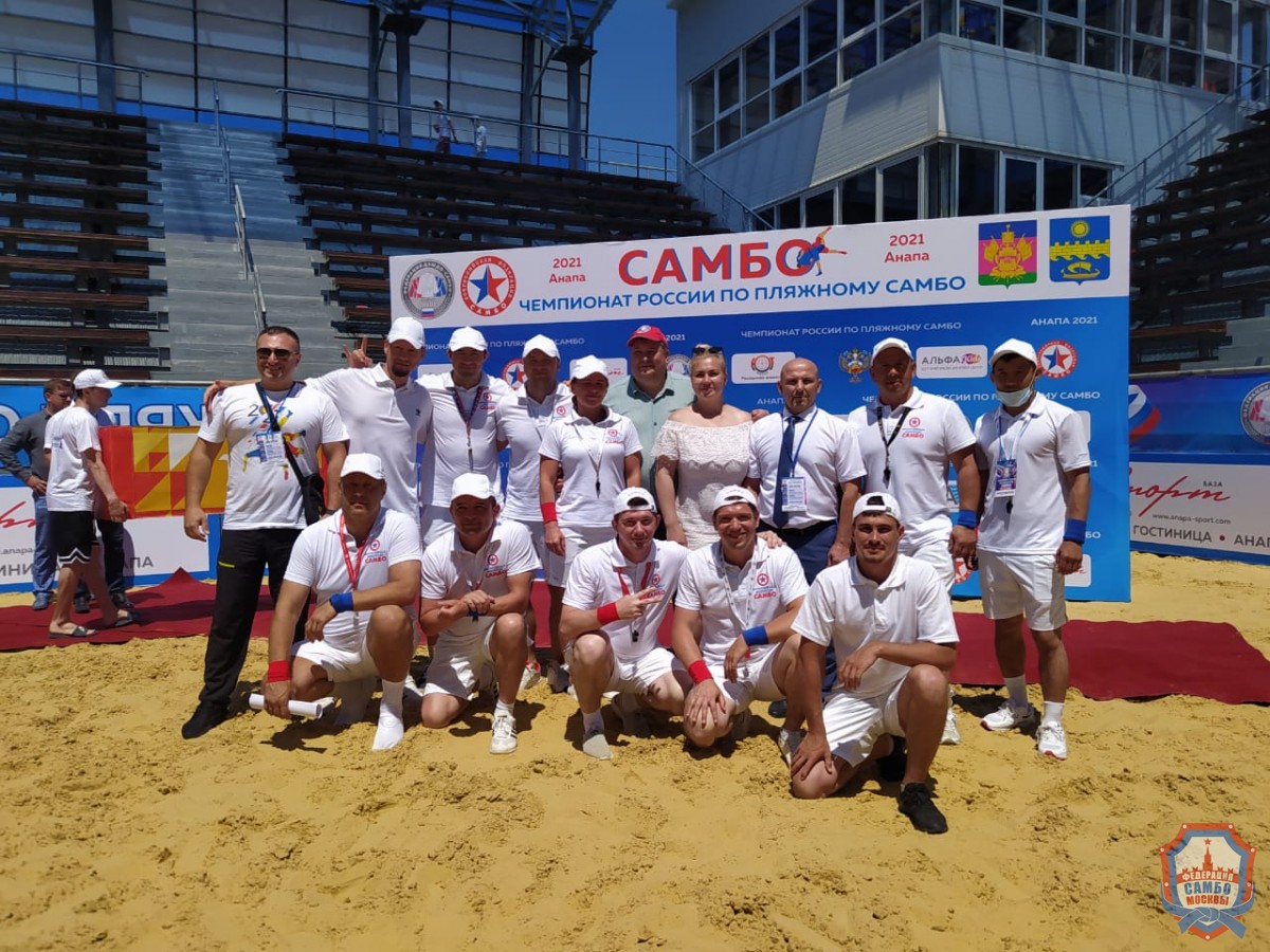 Первый в истории Чемпионат России по пляжному самбо прошел в Анапе