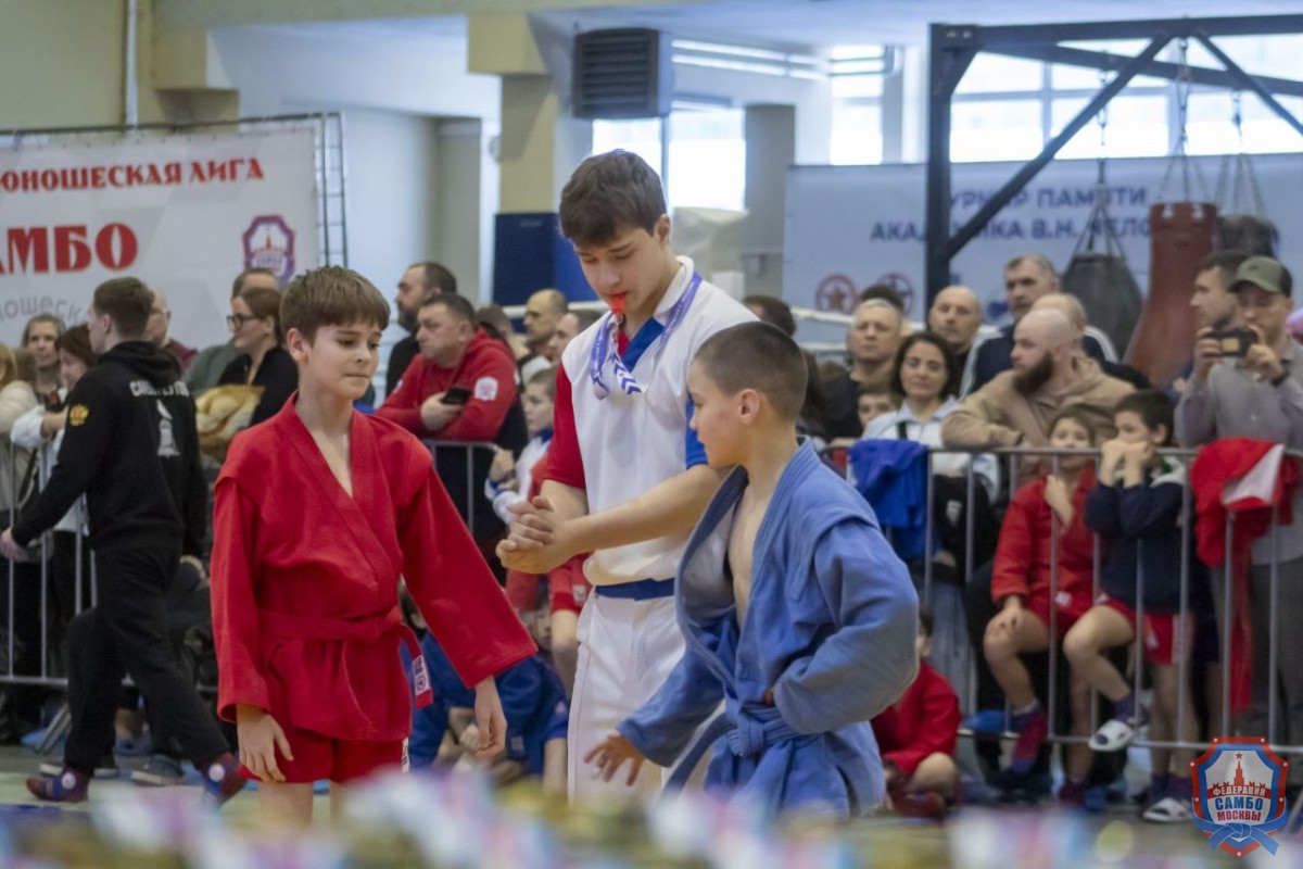 Сила характера на ковре: юные самбисты зажигают в Реутове