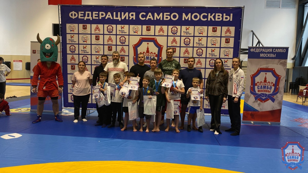 Семья, спорт и тепло среди февральской метели