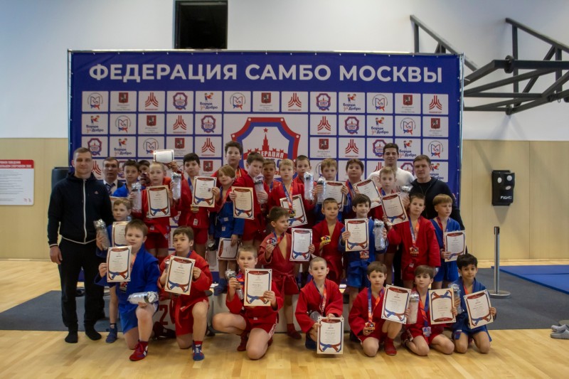 МДЛ: Первые победы сильных духом