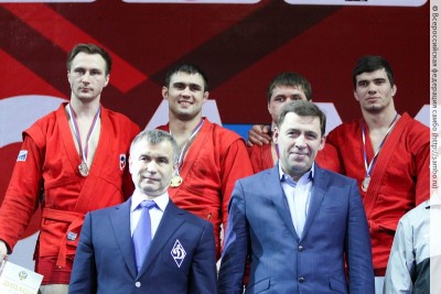 За два дня Чемпионата России по самбо московские спортсмены завоевали 6 медалей