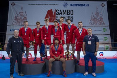 Международный турнир по самбо среди юношей и юниоров прошел в Москве