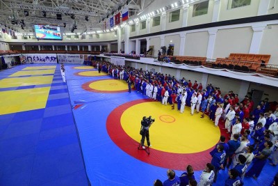Московский спортивный фестиваль «Начни год с самбо» прошел в «Самбо-70»