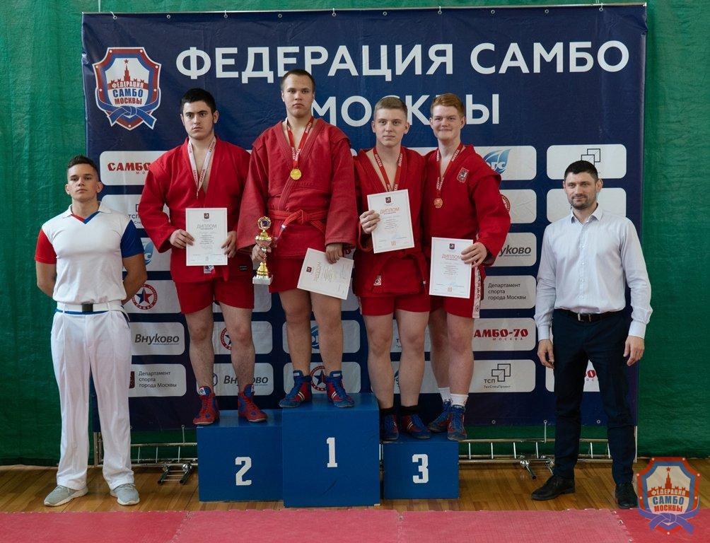Первенство Москвы по боевому самбо среди юношей 16-18 лет прошло в ФОК "Ясенево"