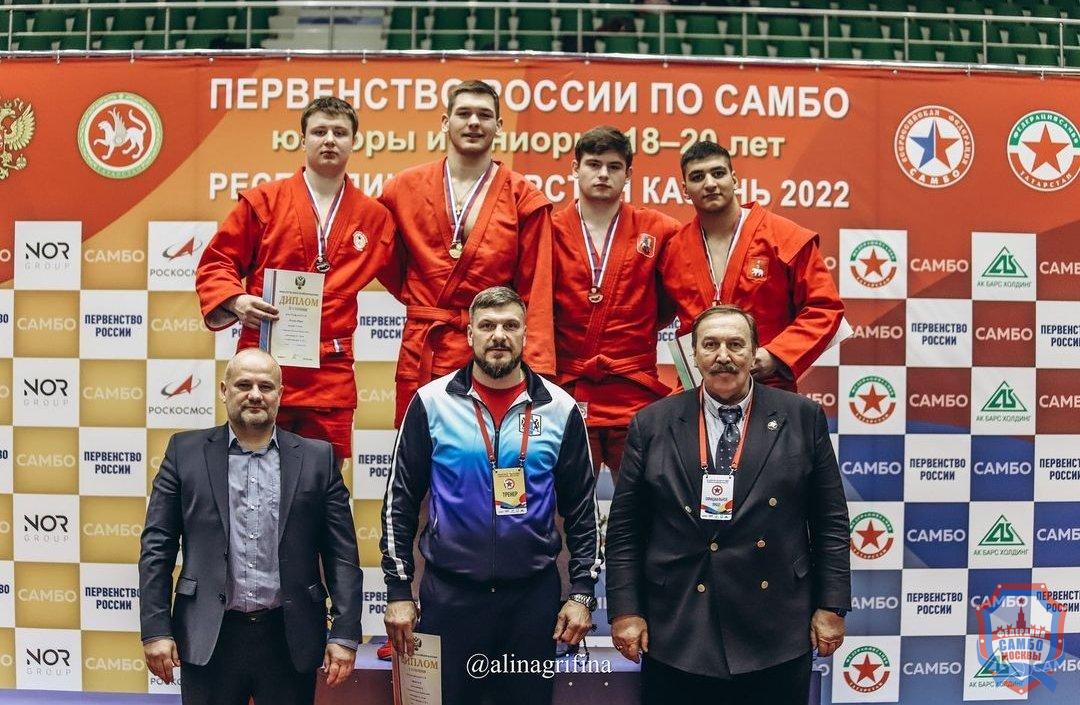 12 медалей на Первенстве России по самбо среди юниоров завоевали московские самбисты
