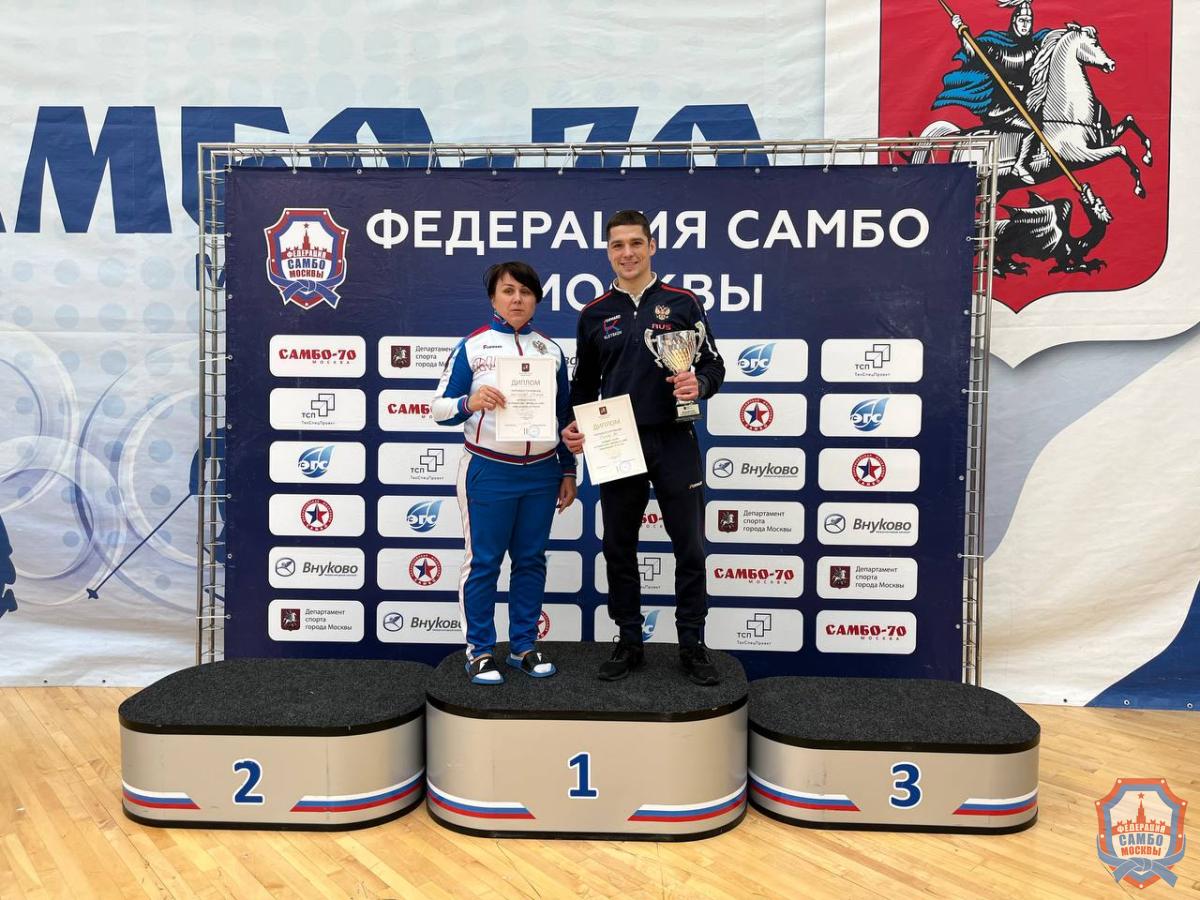Завершилось Первенство Москвы по самбо среди юношей и девушек 14-16 лет