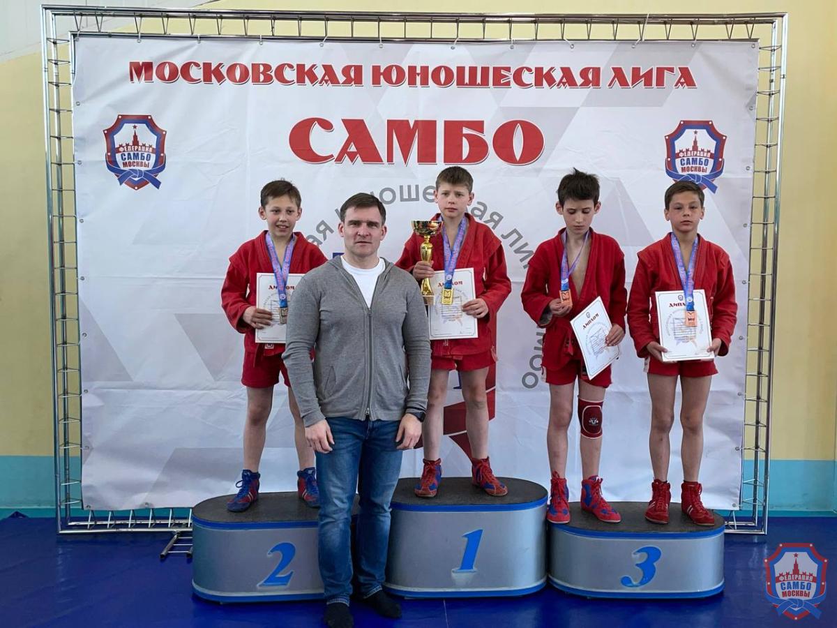 Московский турнир по самбо, посвященный памяти сотрудников правоохранительных служб РФ, погибших в ходе контртеррористических операций, в рамках Московской юношеской лиги прошел в Некрасовке