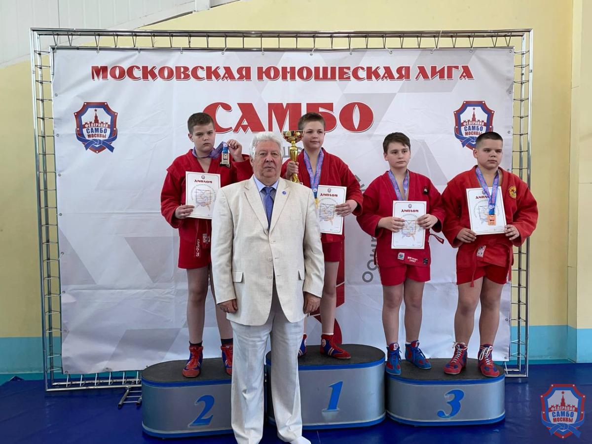 Московский турнир по самбо, посвященный памяти сотрудников правоохранительных служб РФ, погибших в ходе контртеррористических операций, в рамках Московской юношеской лиги прошел в Некрасовке