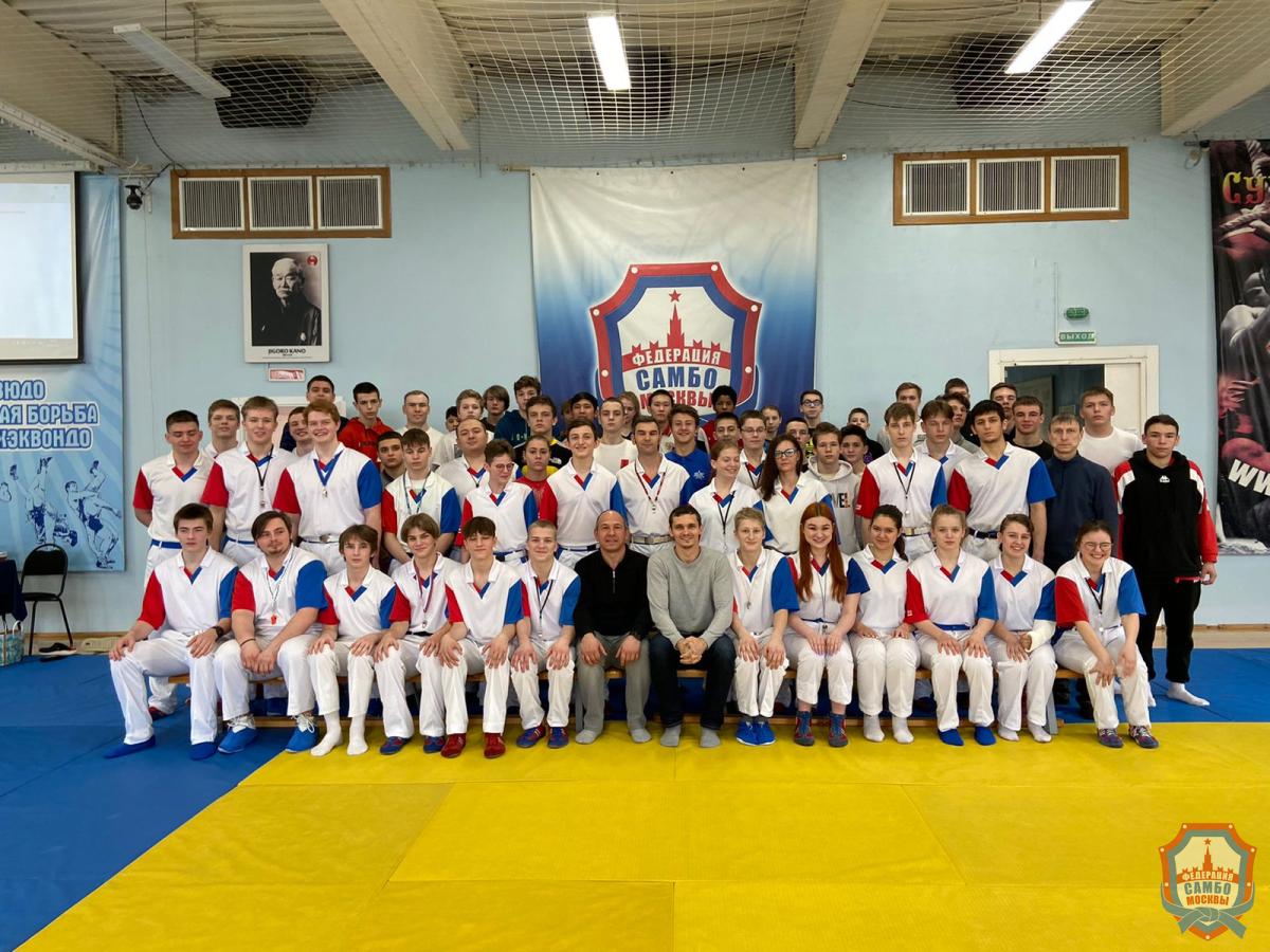 Семинар для начинающих судей прошел в школе "Борец"