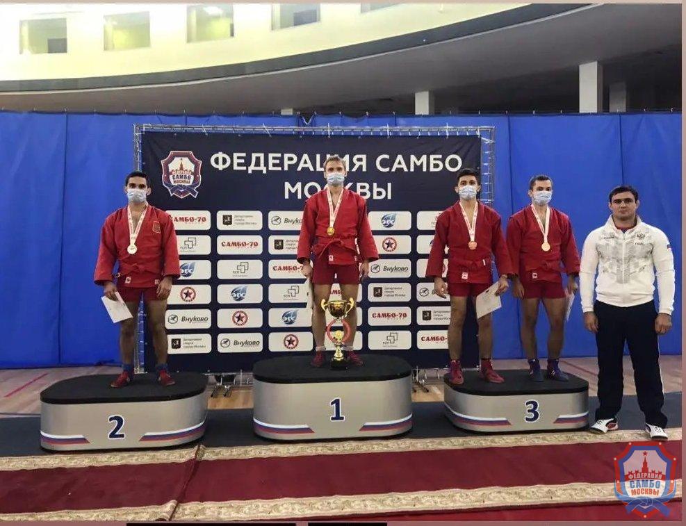 Чемпионат Москвы по самбо 2021 года среди мужчин и женщин и боевому самбо прошел в "Самбо-70"