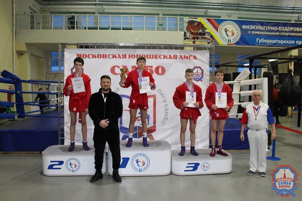 Московская юношеская лига самбо собрала более 300 участников!