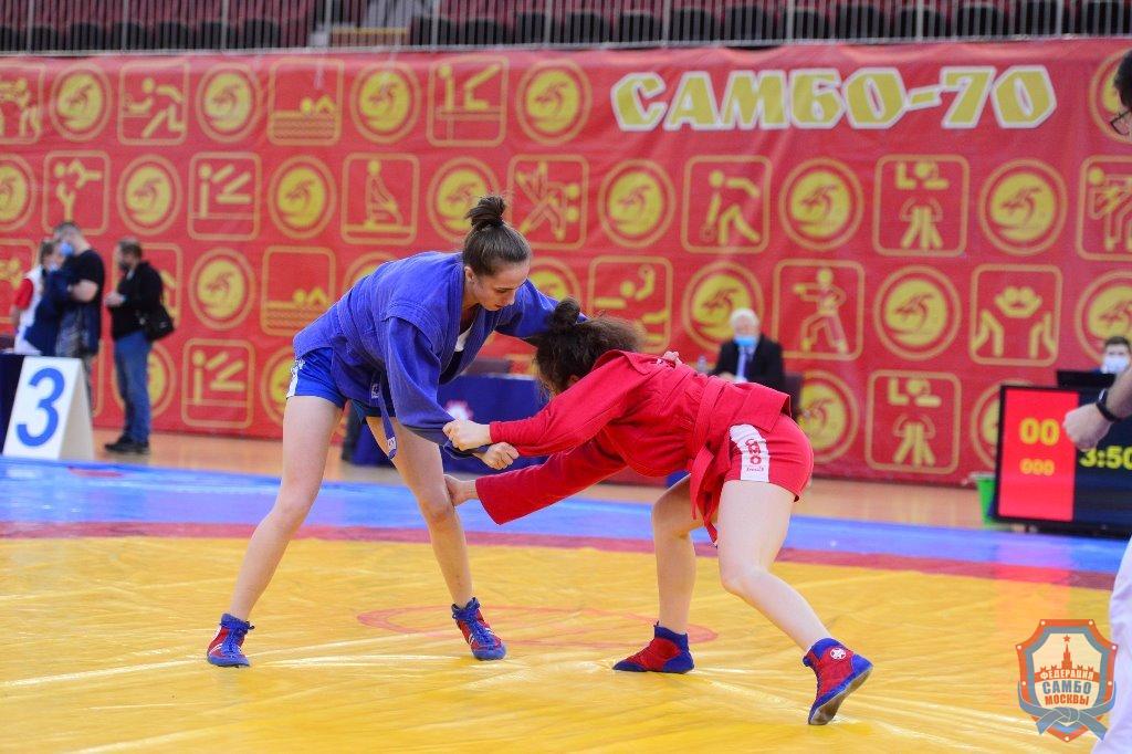 Чемпионат Москвы 2020 года по самбо среди мужчин и женщин прошел в "Самбо-70"