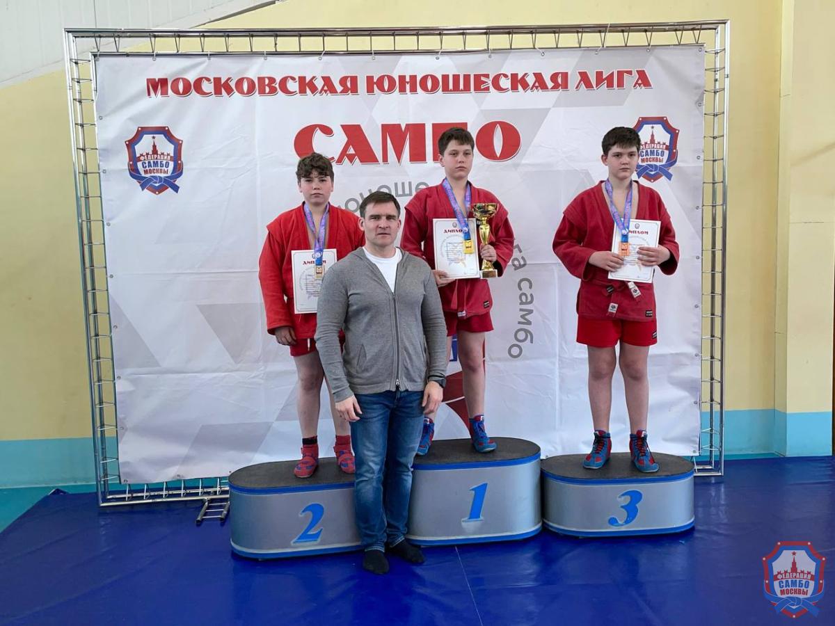 Московский турнир по самбо, посвященный памяти сотрудников правоохранительных служб РФ, погибших в ходе контртеррористических операций, в рамках Московской юношеской лиги прошел в Некрасовке