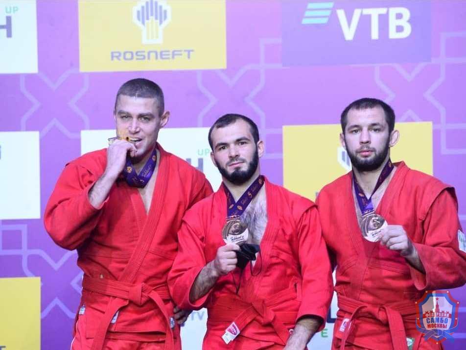 Две медали во второй день чемпионата мира по самбо