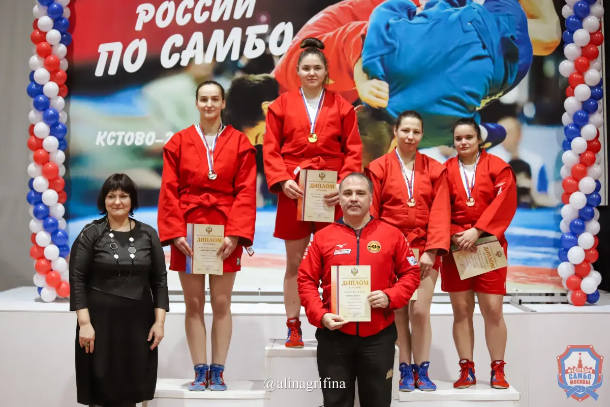 В Кстово завершилось Первенство России по самбо среди юниоров и юниорок до 24 лет
