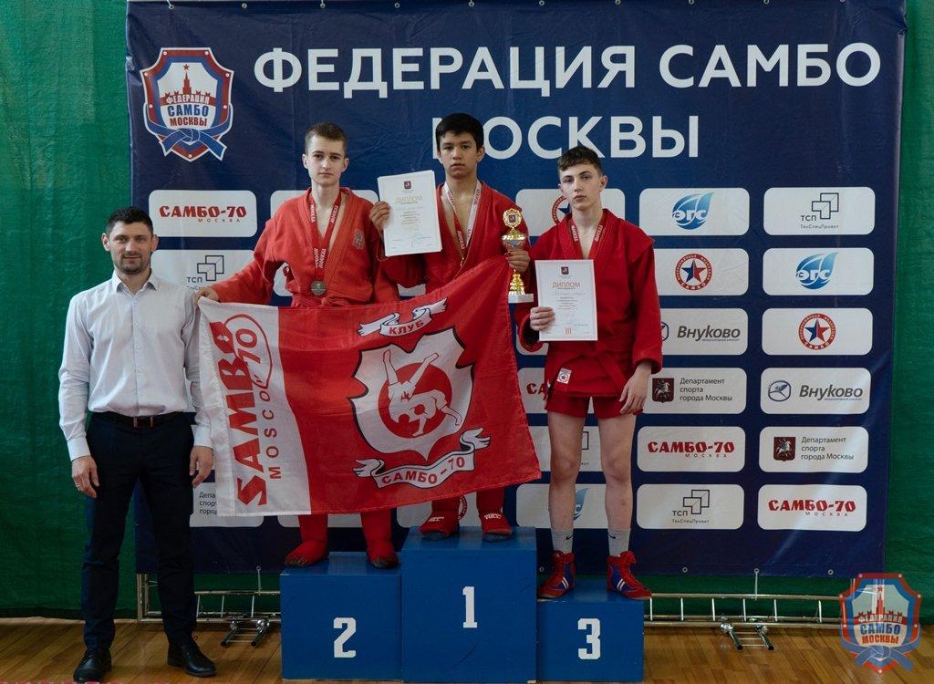 Первенство Москвы по боевому самбо среди юношей 16-18 лет прошло в ФОК "Ясенево"