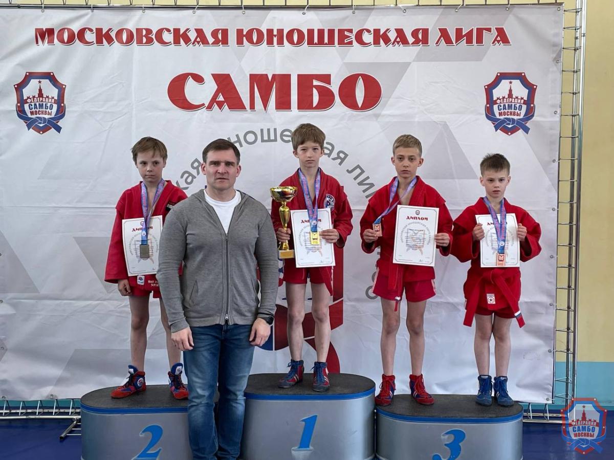 Московский турнир по самбо, посвященный памяти сотрудников правоохранительных служб РФ, погибших в ходе контртеррористических операций, в рамках Московской юношеской лиги прошел в Некрасовке