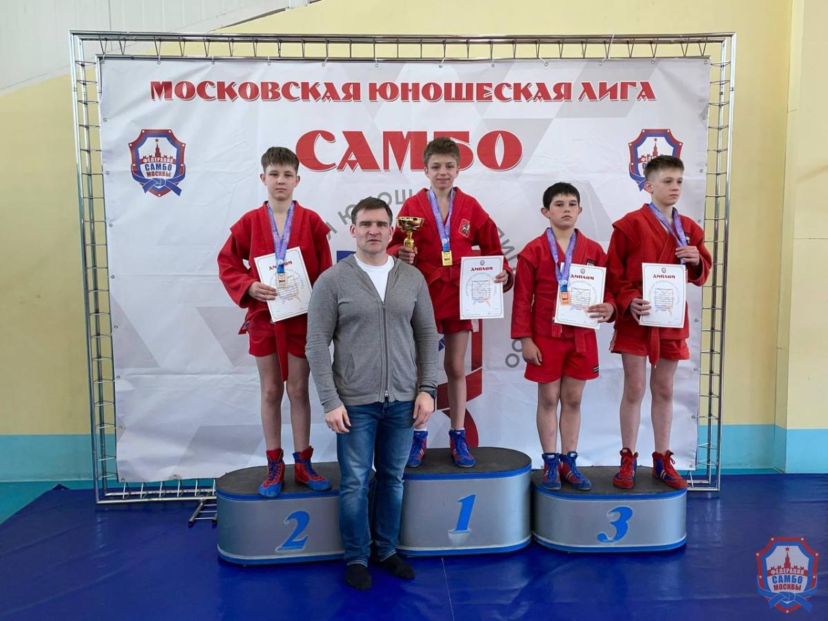 Московский турнир по самбо, посвященный памяти сотрудников правоохранительных служб РФ, погибших в ходе контртеррористических операций, в рамках Московской юношеской лиги прошел в Некрасовке
