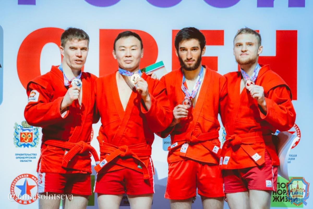 Московские самбисты во второй день чемпионата России завоевали 8 медалей