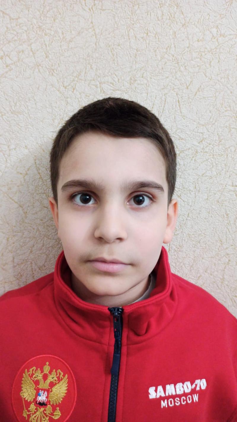 Абрамов Левон Артурович