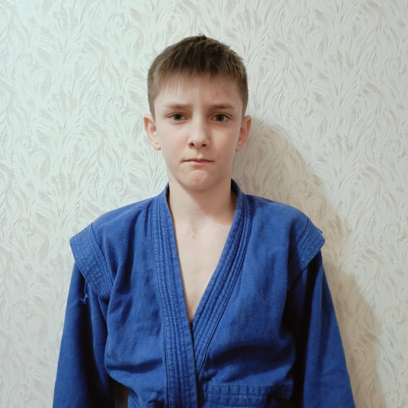 Устратов Дмитрий Николаевич