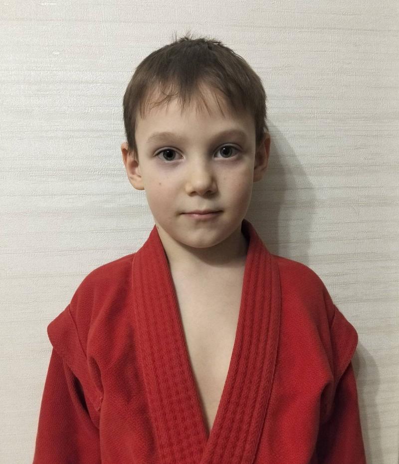 Шкаренков Максим Дмитриевич