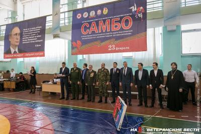 День защитника Отечества. Турнир «Стенка на стенку»