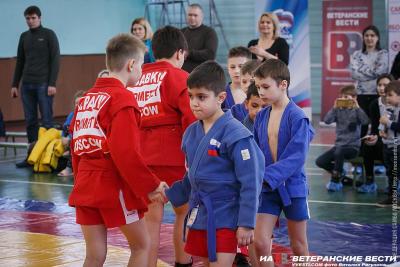 День защитника Отечества. Турнир «Стенка на стенку»