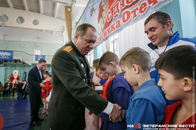 День защитника Отечества. Турнир «Стенка на стенку»