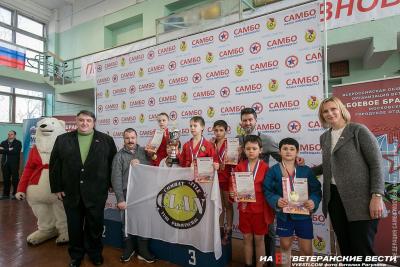 День защитника Отечества. Турнир «Стенка на стенку»