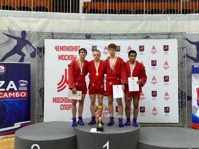 Чемпионат Москвы по самбо среди мужчин и женщин и боевому самбо