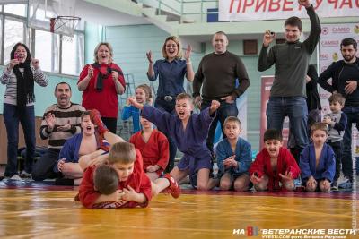 День защитника Отечества. Турнир «Стенка на стенку»