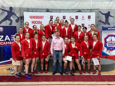 Чемпионат Москвы по самбо среди мужчин и женщин и боевому самбо