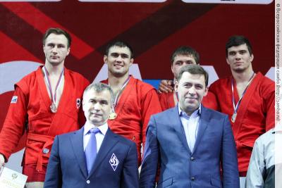 За два дня Чемпионата России по самбо московские спортсмены завоевали 6 медалей