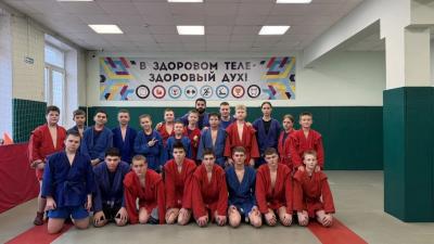Мастер-класс по самбо в Петровской кадетской школе