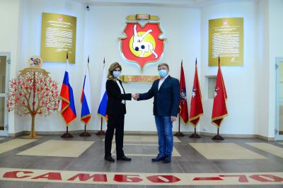 Глава города Липецка посетила школу «Самбо-70»