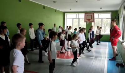 Путь в самбо начинается здесь: мастер-класс в Русской школе