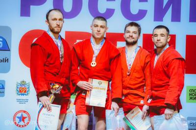 Чемпионат России по самбо стартовал в Оренбурге