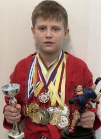 Макар Дворников