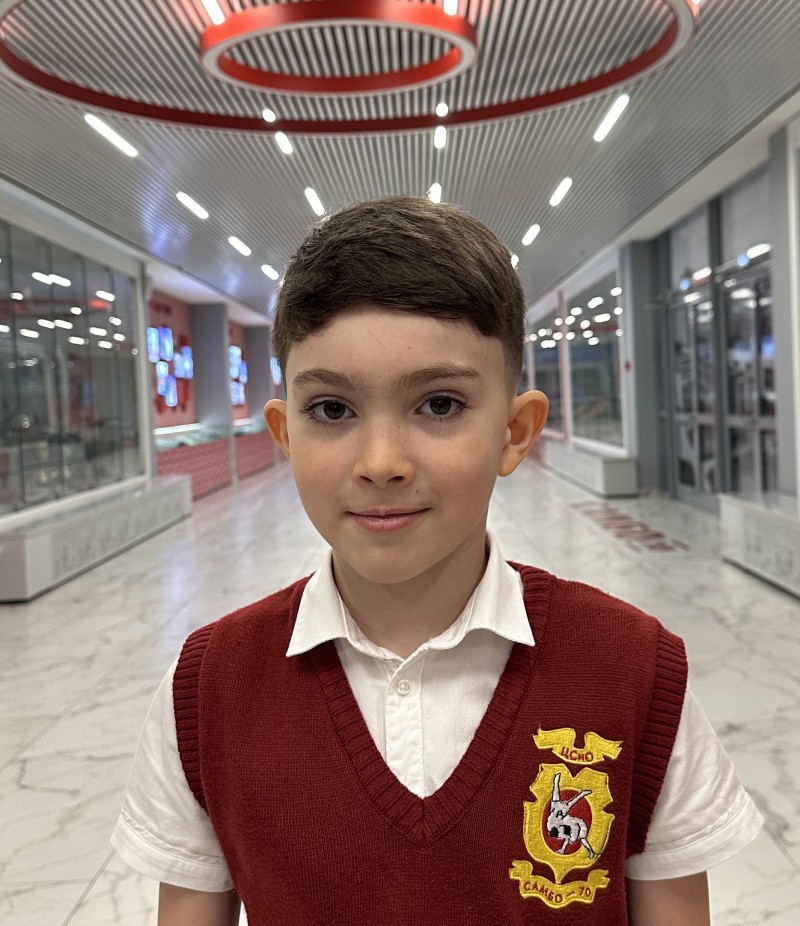 Саарбеков Артемий Сергеевич